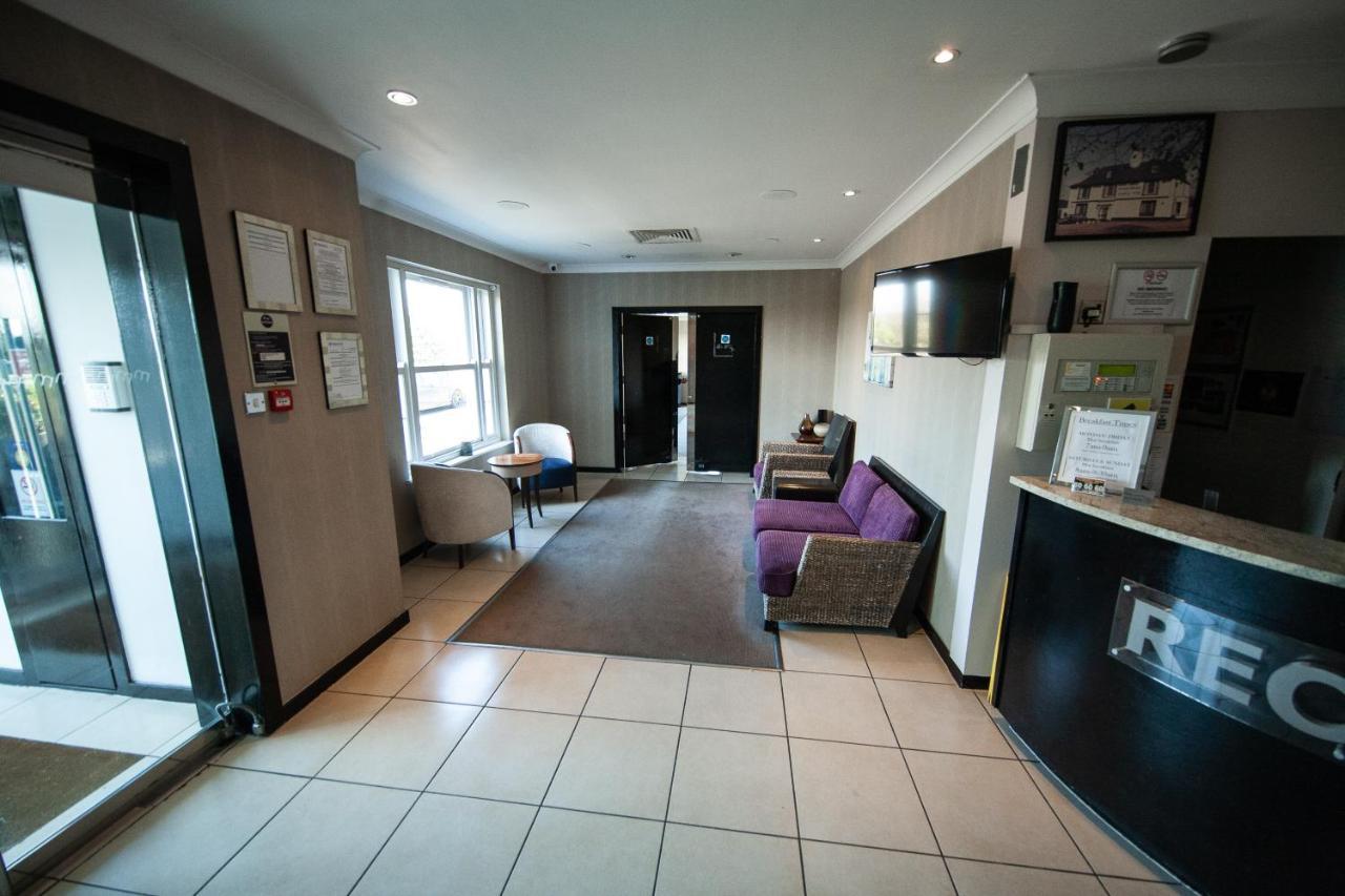 ריינהם Berwick Manor Hotel מראה חיצוני תמונה